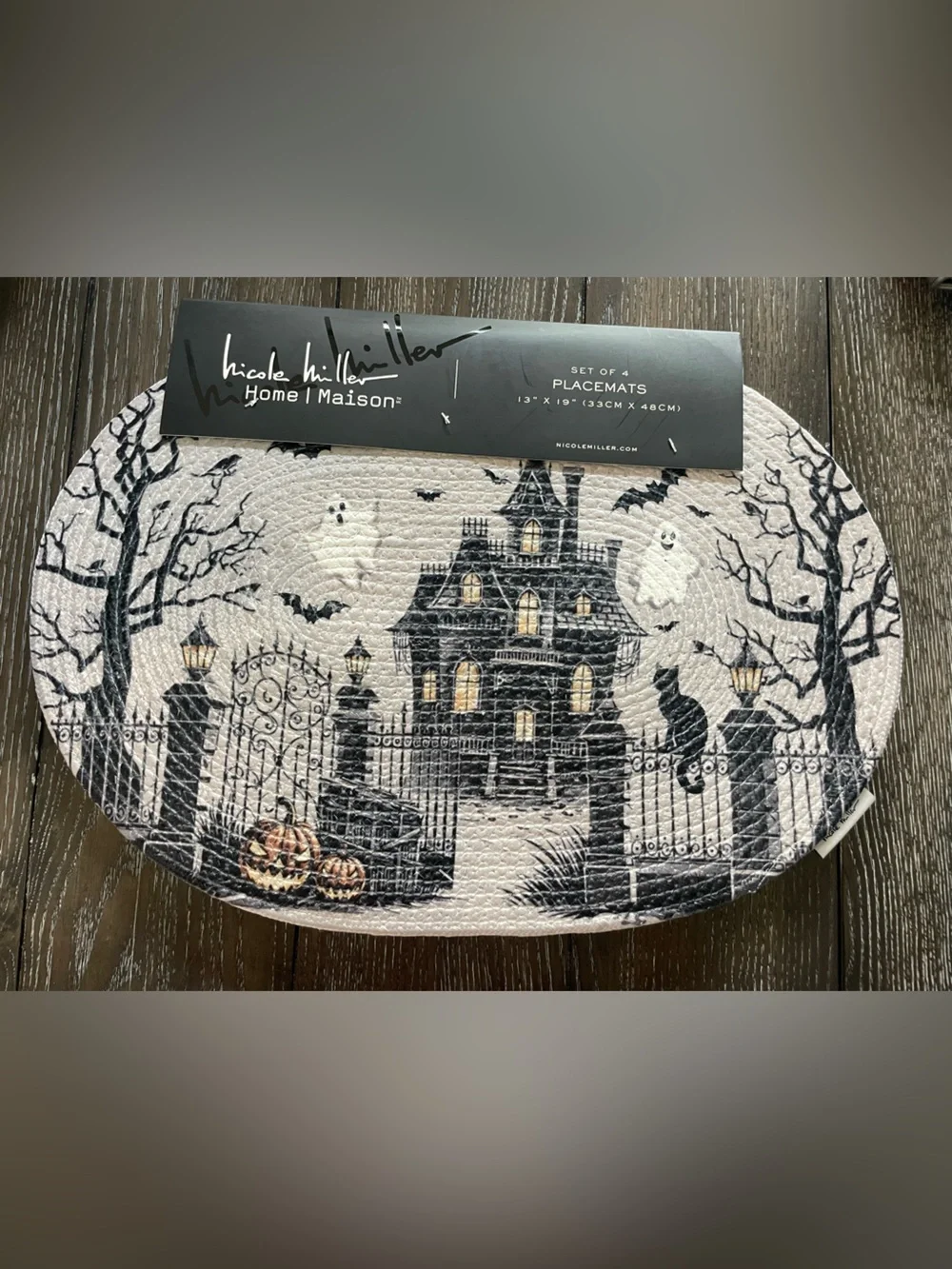 NWT HALLOWEEN PLACEMATS